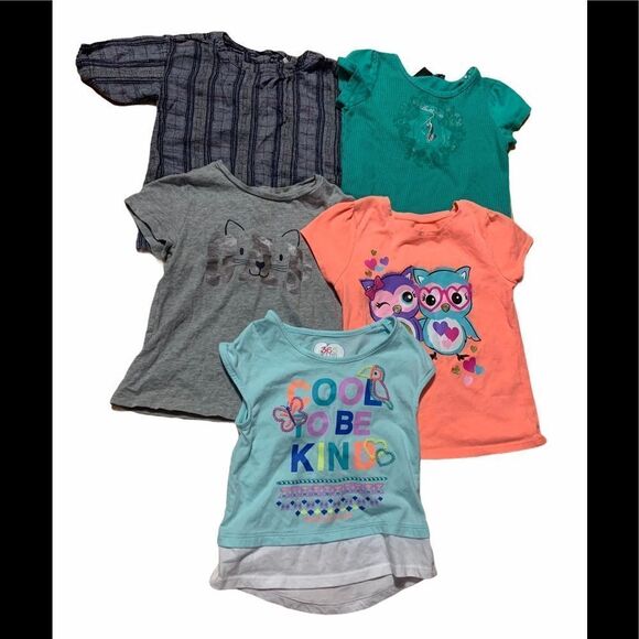 Assorted Girl’s Short Sleeve/Sleeveless Tops - Picture 1 of 6